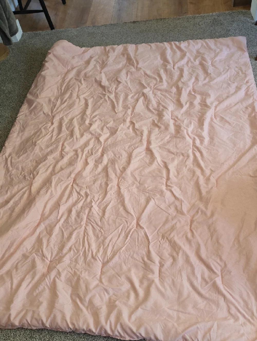 Pillowfort Pink Seersucker Twin Comforter